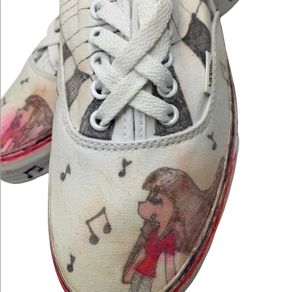 Vans Artisan Hand Painted Street Wear Keyboard & Musical Notes Unique Size 10.5
